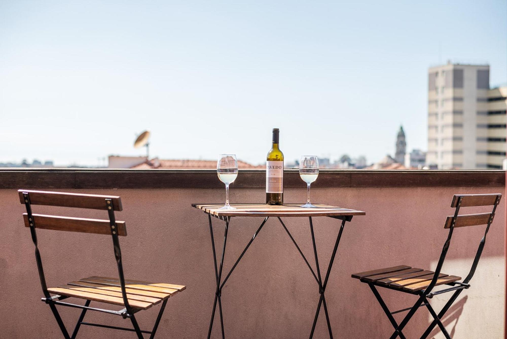 Aparthotel Oporto Alves Da Veiga Eksteriør billede