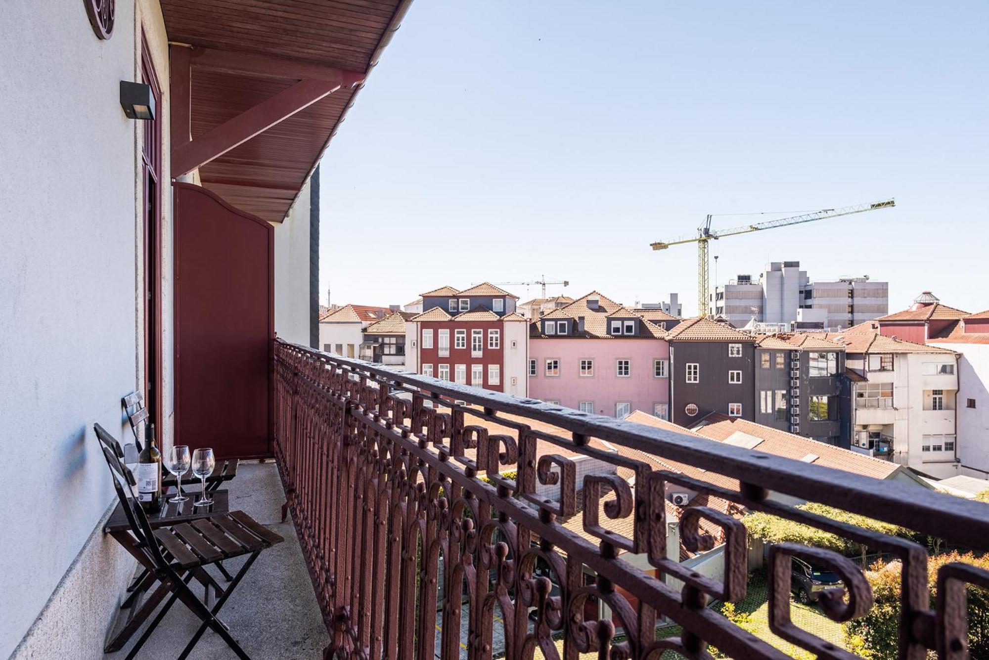 Aparthotel Oporto Alves Da Veiga Eksteriør billede